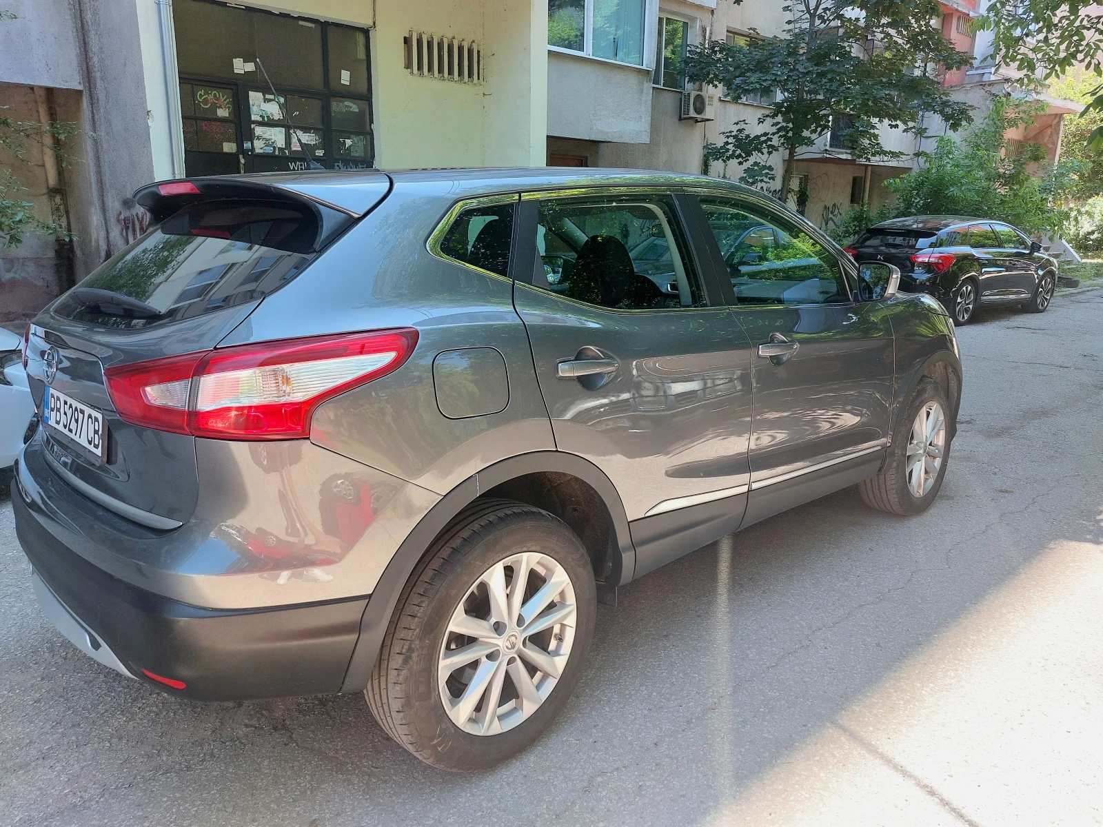 Nissan Qashqai 1 собственик, снимка 5 - Автомобили и джипове - 54869496
