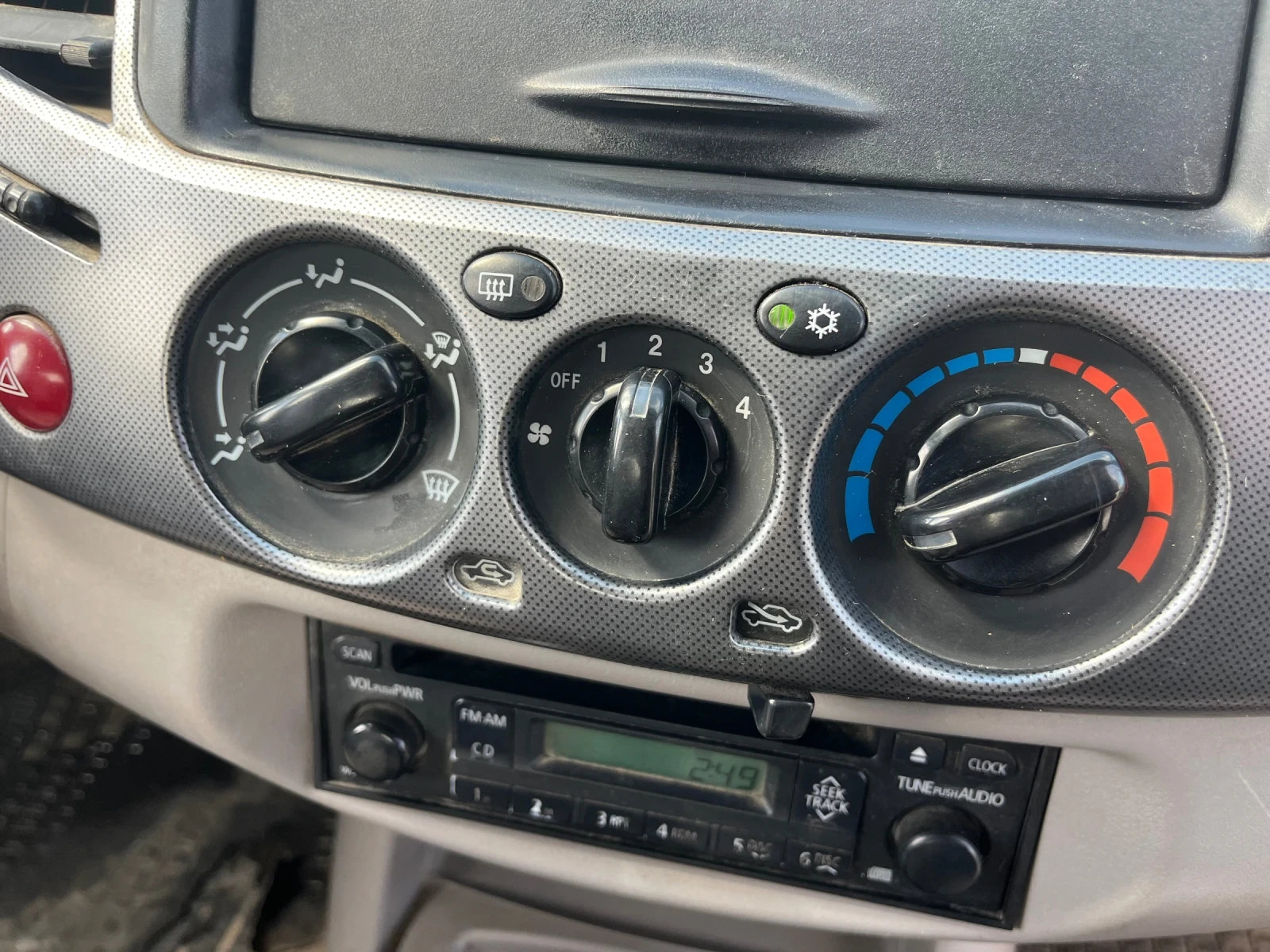 Mitsubishi L200 Pikap , снимка 4 - Автомобили и джипове - 55015723