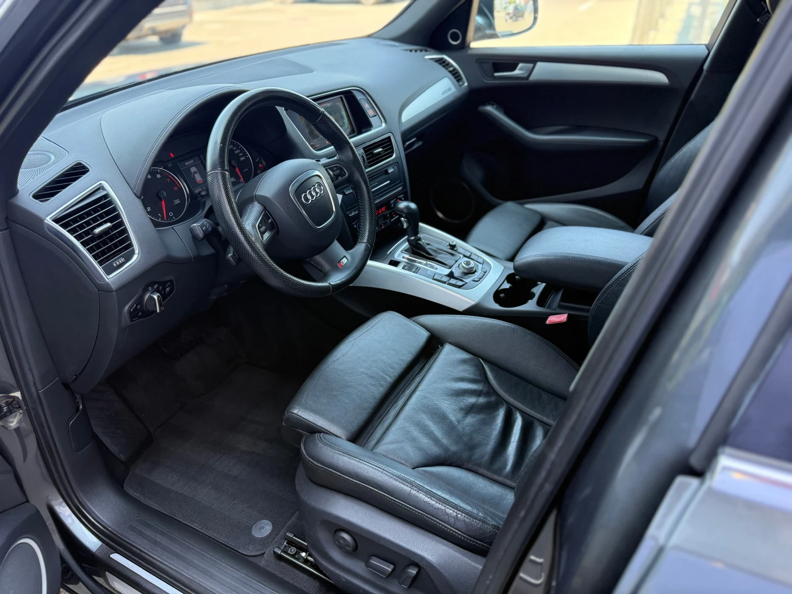 Audi Q5 S LINE+ / 147000км! Панорама /BANG&OLUFSEN , снимка 10 - Автомобили и джипове - 55619004
