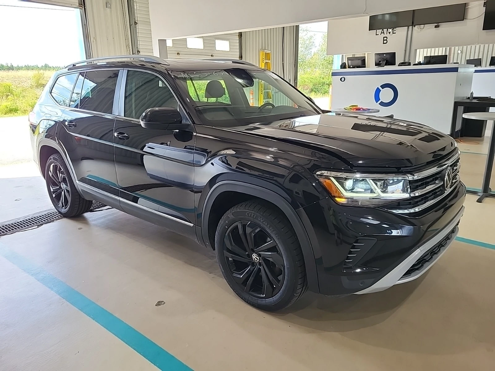 VW Atlas * 3.6 Fsi 4motion Highline* CARFAX* АВТОКРЕДИТ* , снимка 5 - Автомобили и джипове - 55875166