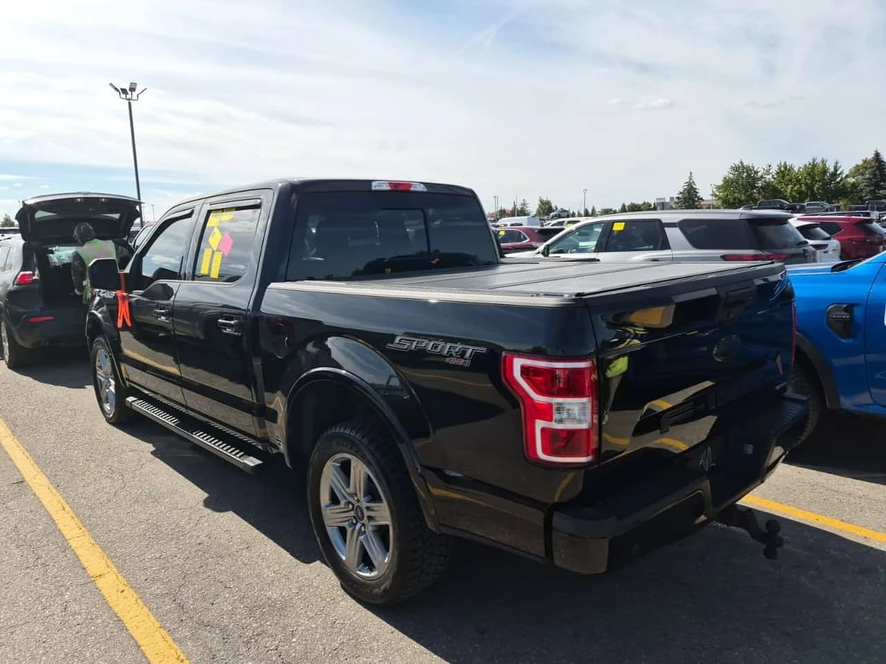 Ford F150 XLT CREW CAB SHORT BED| ОПЦИЯ ЗА ФИНАНСИРАНЕ, снимка 4 - Автомобили и джипове - 56163232