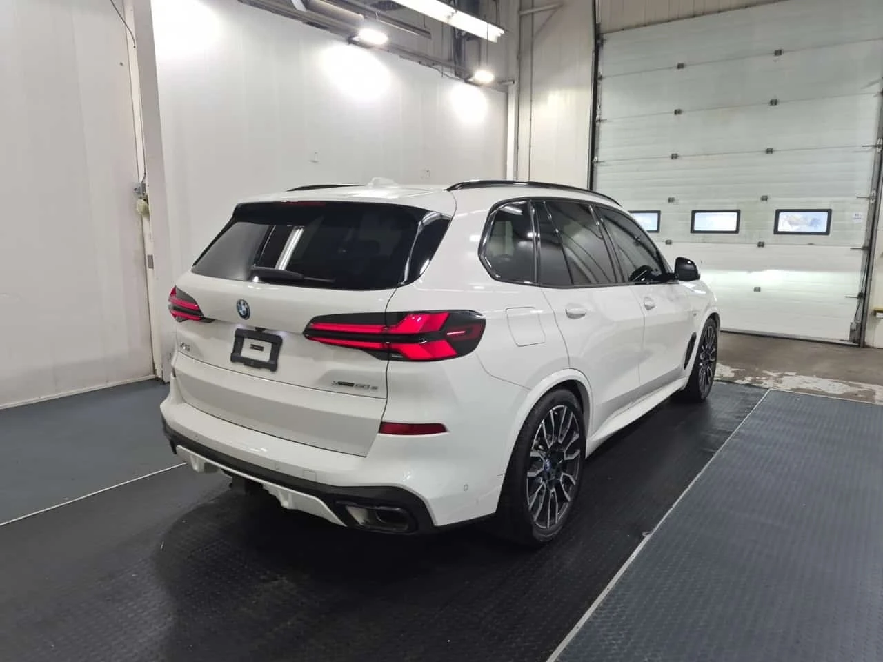 BMW X5 * Plug in Hybrid Xdrive50e* АВТОКРЕДИТ * , снимка 2 - Автомобили и джипове - 56265115