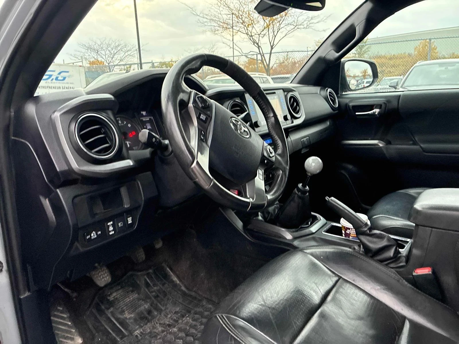 Toyota Tacoma, снимка 7 - Автомобили и джипове - 56739722
