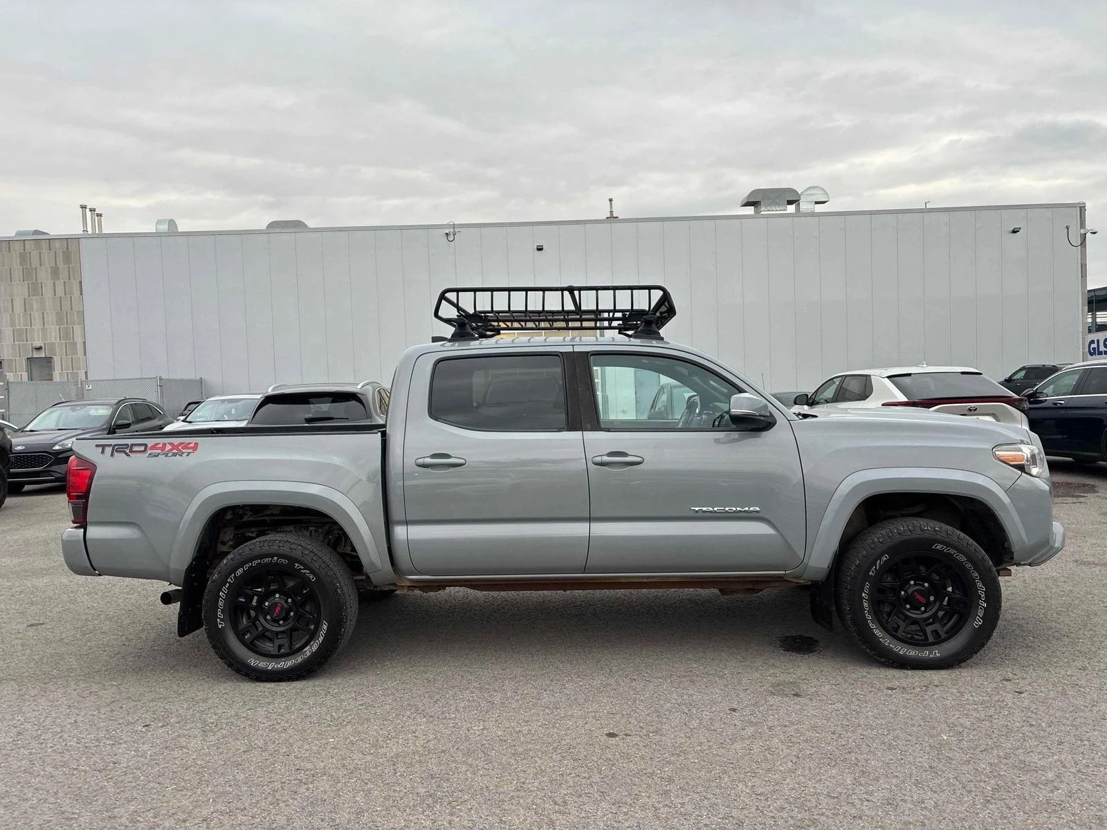 Toyota Tacoma, снимка 2 - Автомобили и джипове - 56739722