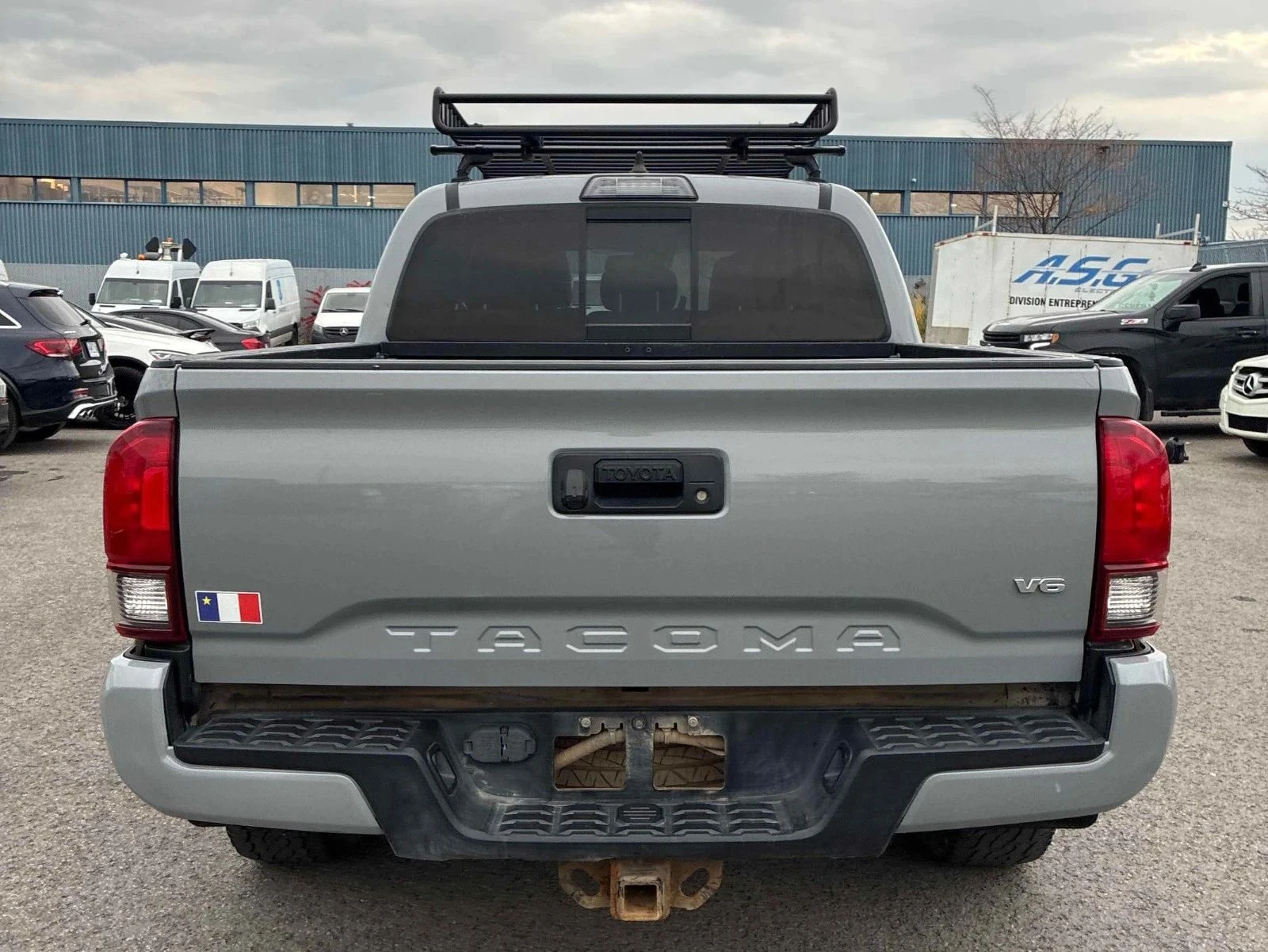 Toyota Tacoma, снимка 4 - Автомобили и джипове - 56739722