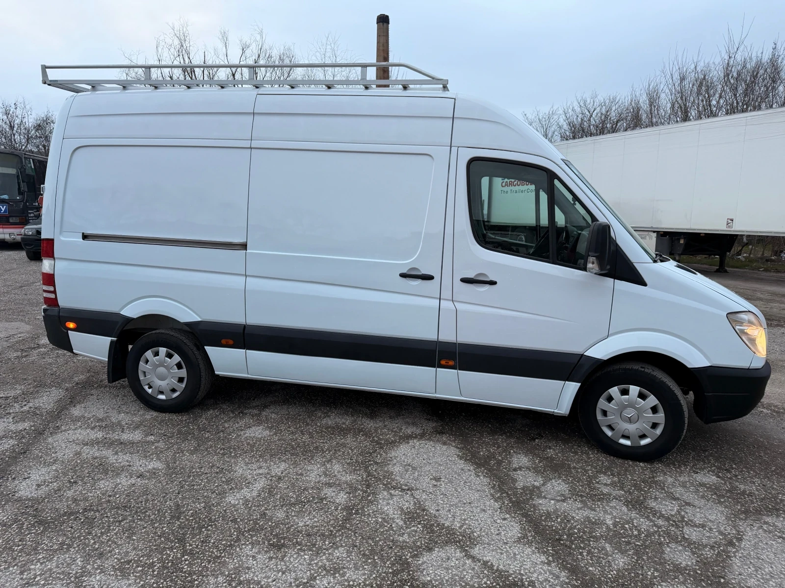 Mercedes-Benz Sprinter 319, снимка 3 - Бусове и автобуси - 53940578