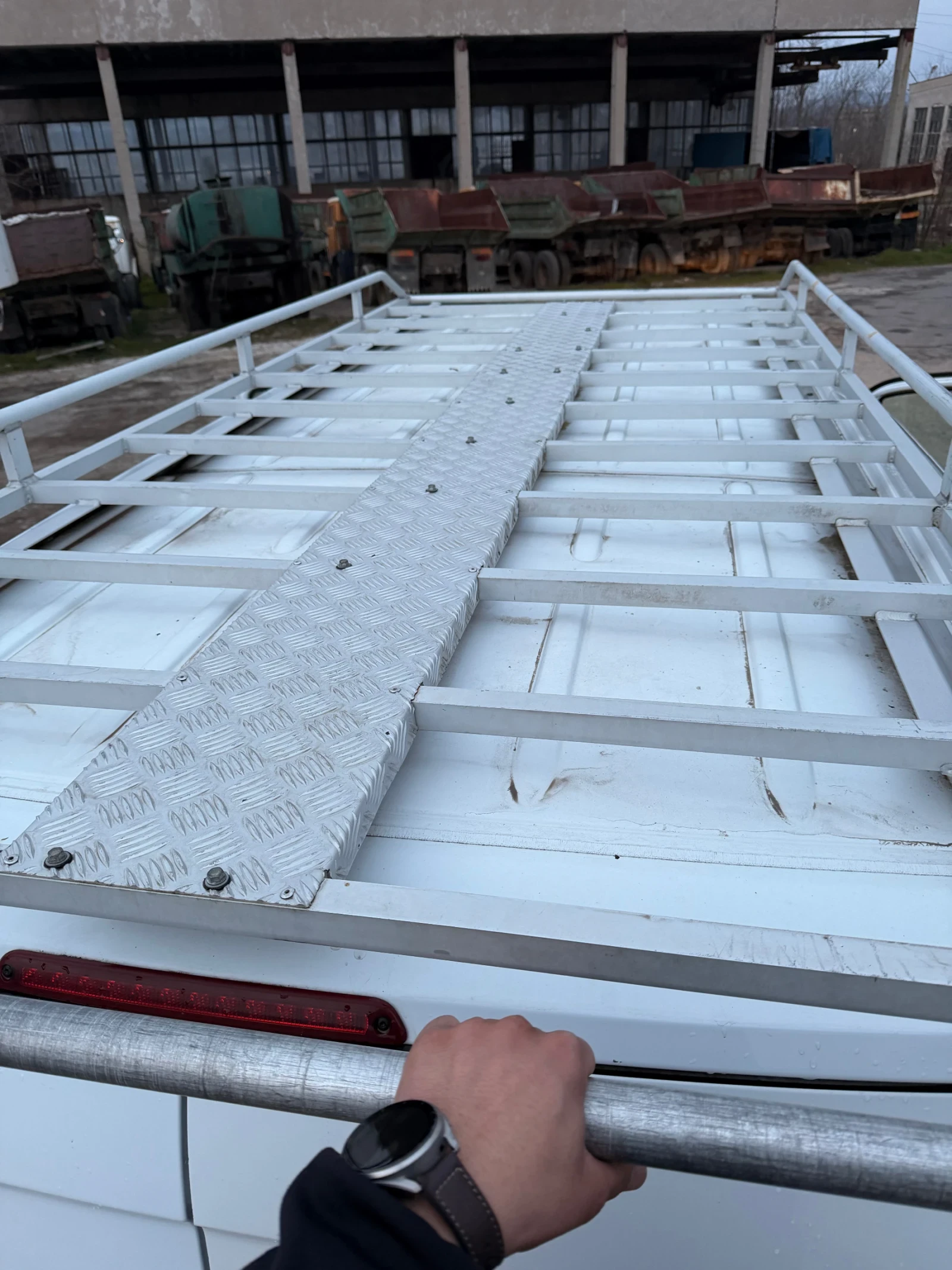 Mercedes-Benz Sprinter 319, снимка 15 - Бусове и автобуси - 53940578