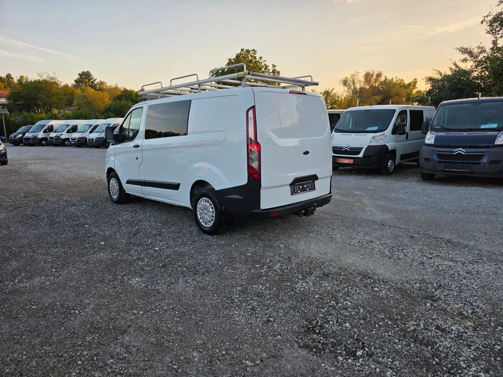 Ford Transit Custom 2.2tdci 5+ 1 125к.с., снимка 4 - Бусове и автобуси - 55961958
