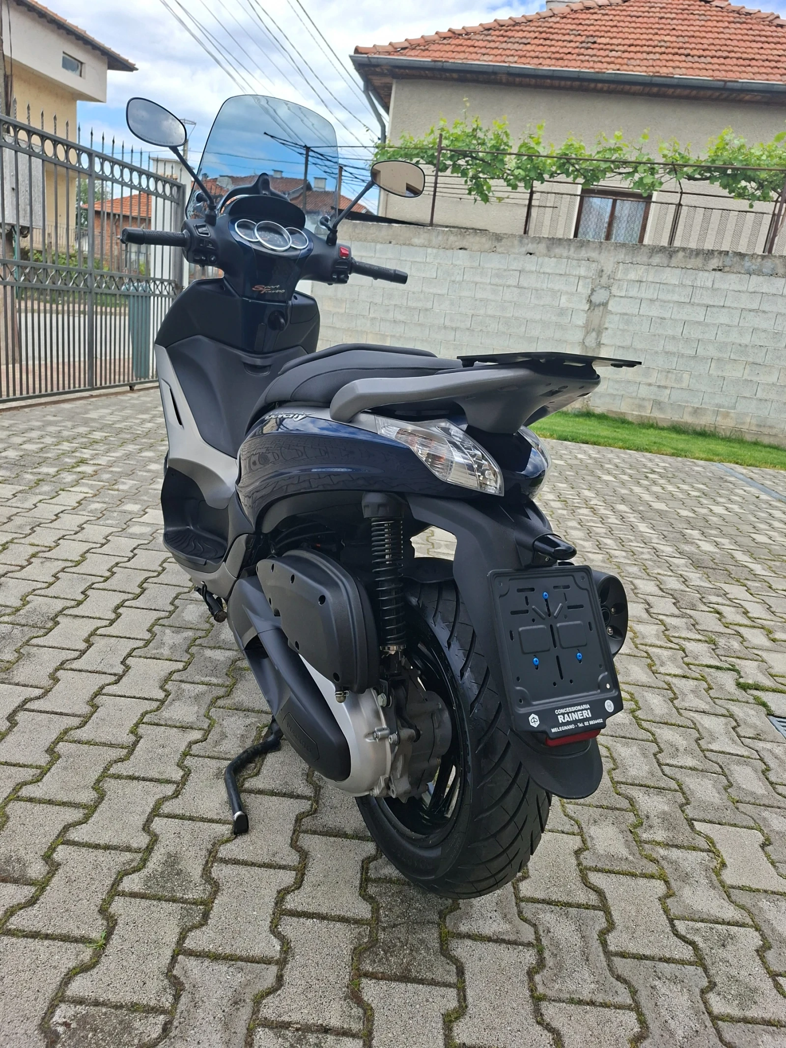 Piaggio Beverly 350 sport, снимка 3 - Мотоциклети и мототехника - 54753070