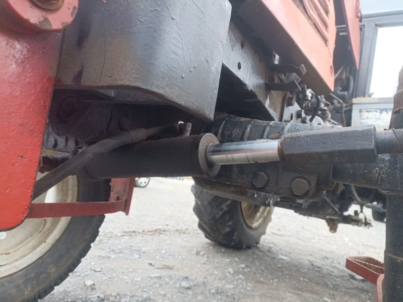 Трактор Болгар ТК-80, снимка 8 - Селскостопанска техника - 53328756