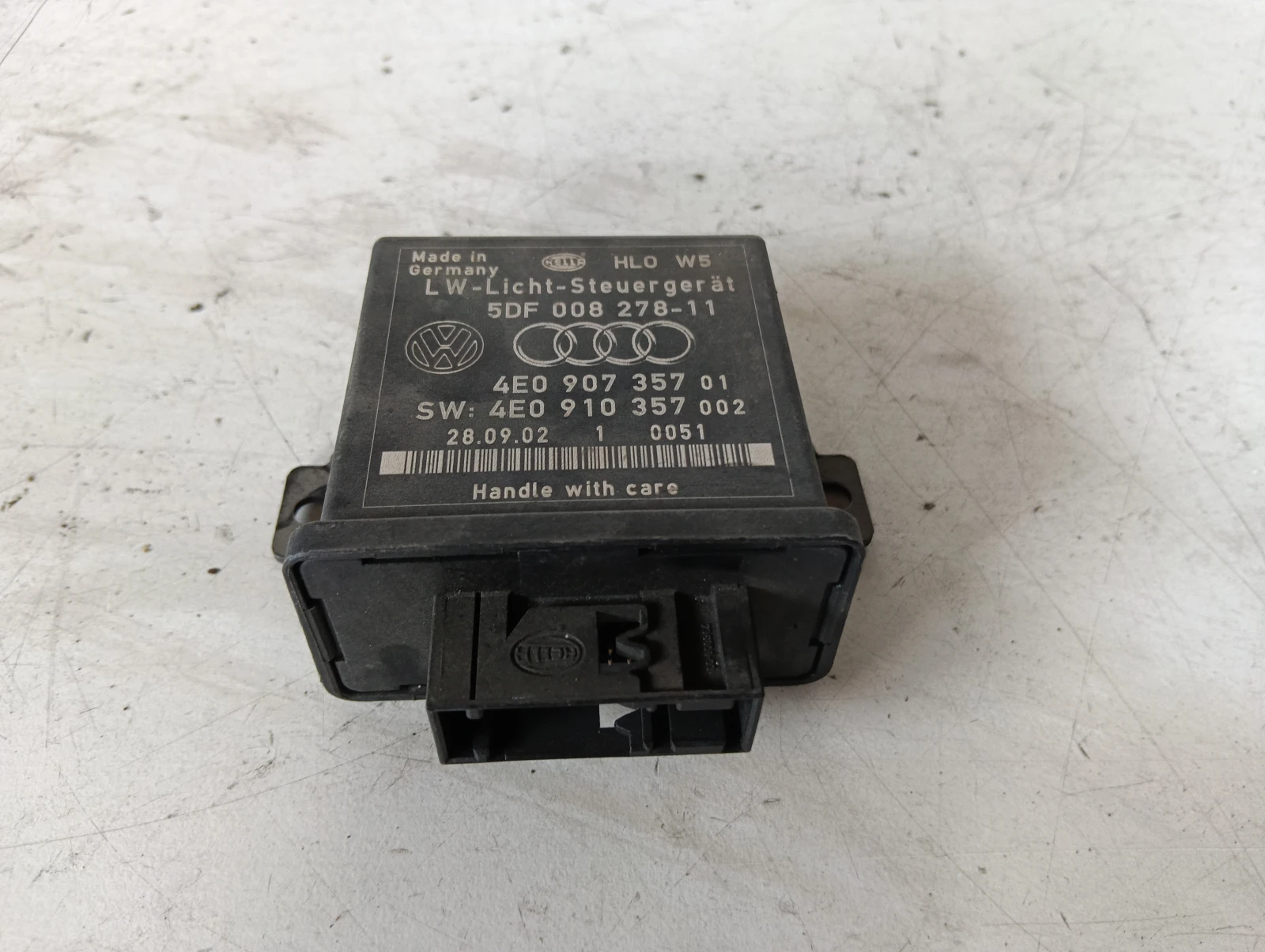 модул 4E0907357 4E0910357 Audi A8
