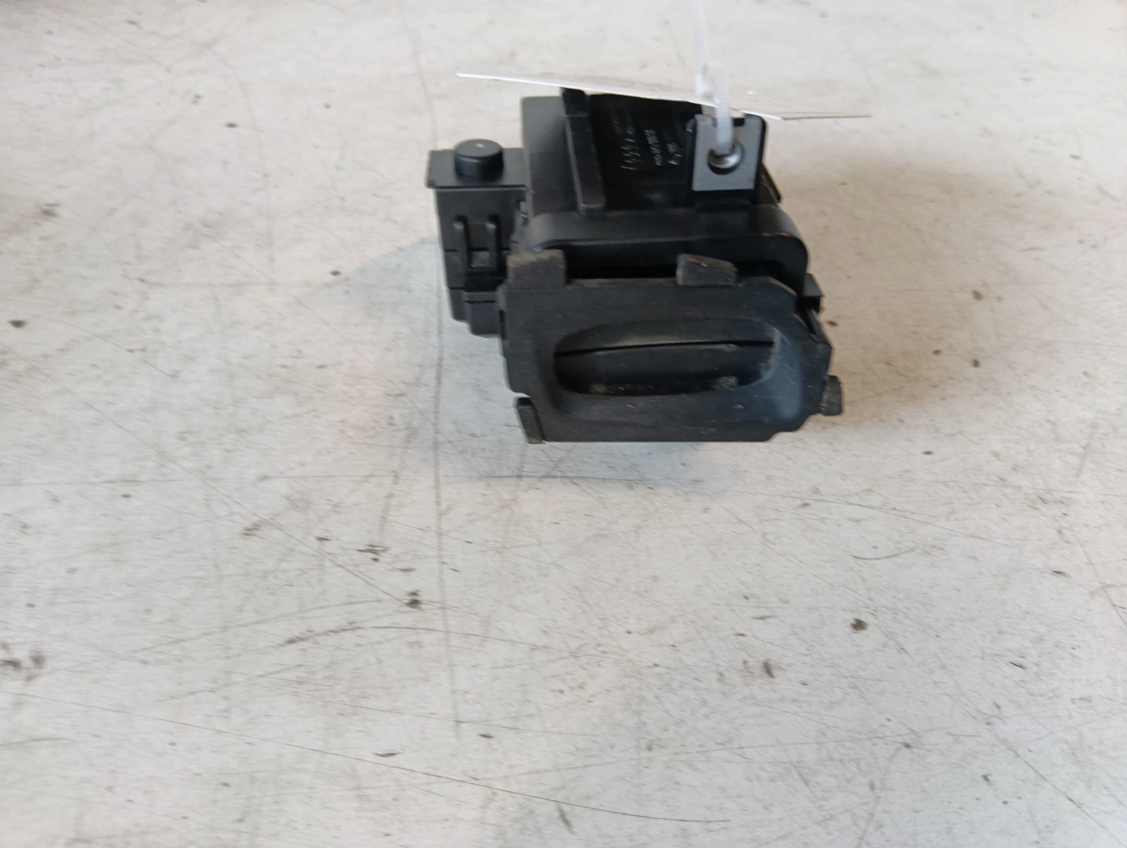 гълтач ключ 8K0909131C Audi Q5