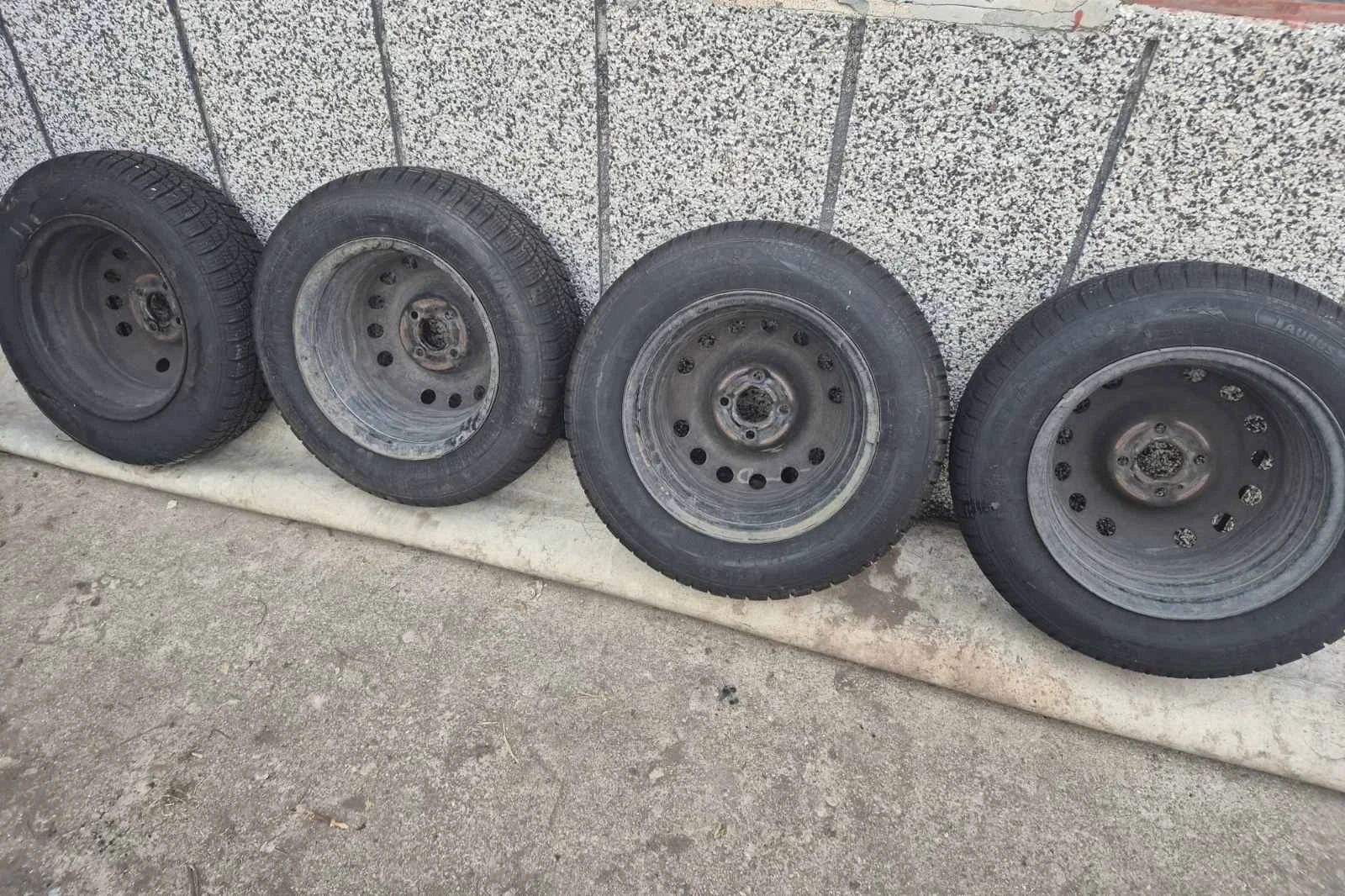 ���� � ������ 175/70R14 | Mobile.bg � ����������� 3