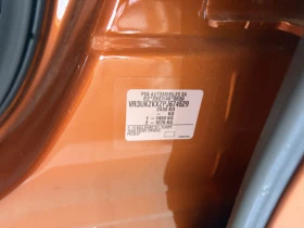 Peugeot 2008 e-2008 50 kWh Allure Pack, снимка 14