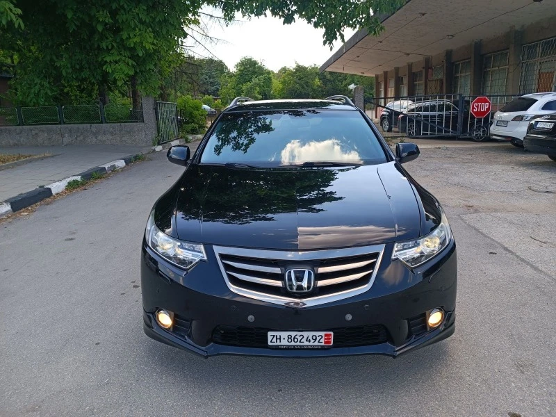 Honda Accord 2.4i-201кс-ШВЕЙЦАРИЯ-РЪЧКА-6ск-ДИСТРОНИК-FULL екст, снимка 1 - Автомобили и джипове - 46573285