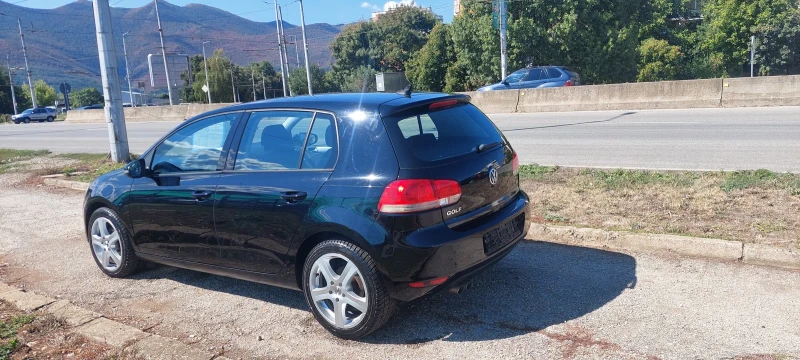 VW Golf 2.0tdi  110ps, снимка 8 - Автомобили и джипове - 47224746