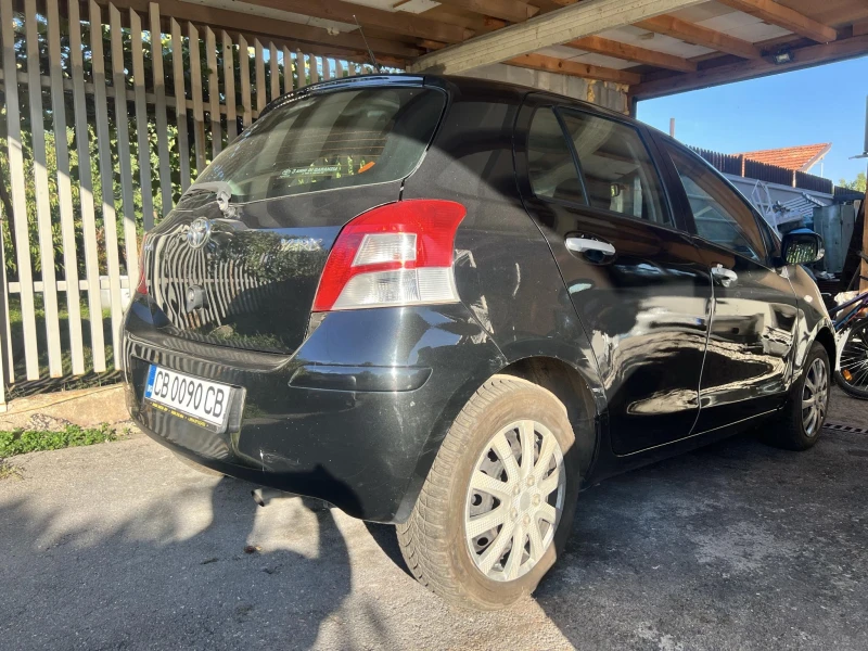 Toyota Yaris, снимка 4 - Автомобили и джипове - 47341423