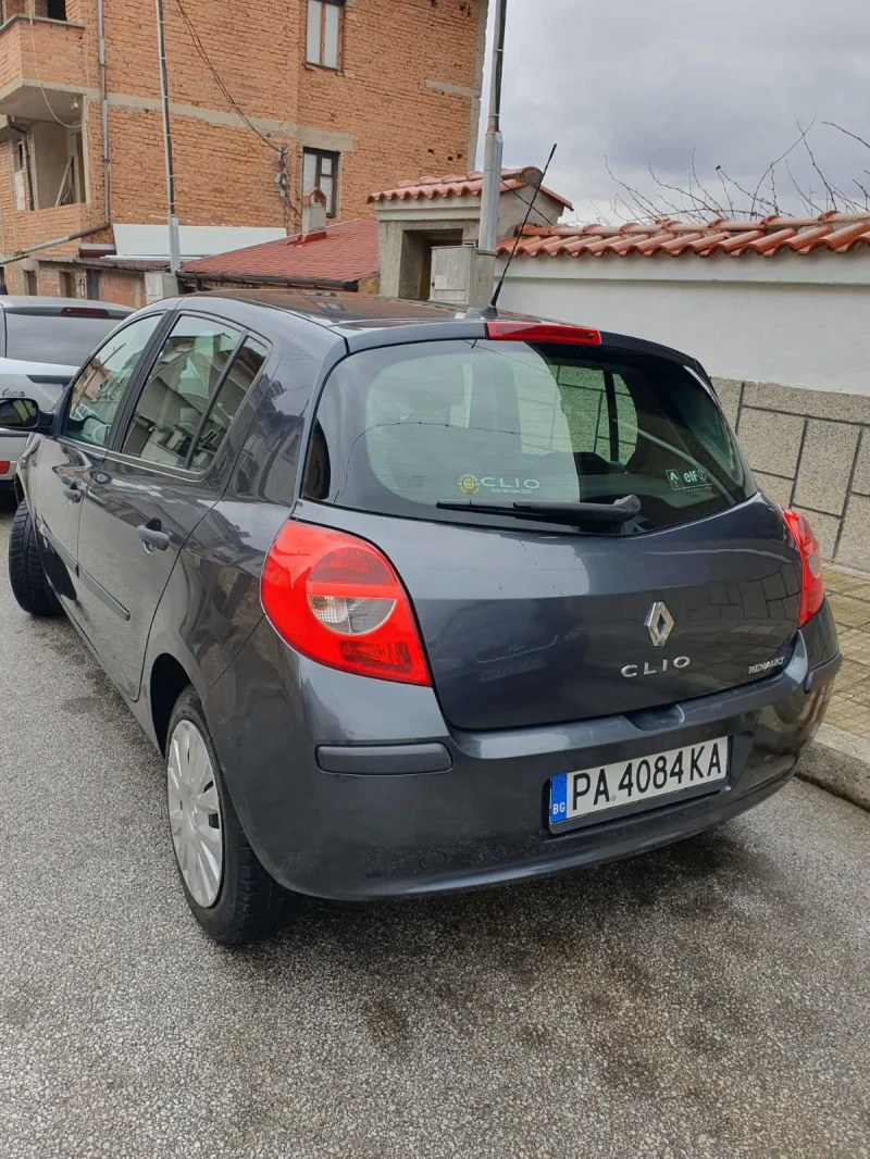 Renault Clio 3 1.2 16V, снимка 6 - Автомобили и джипове - 47991126