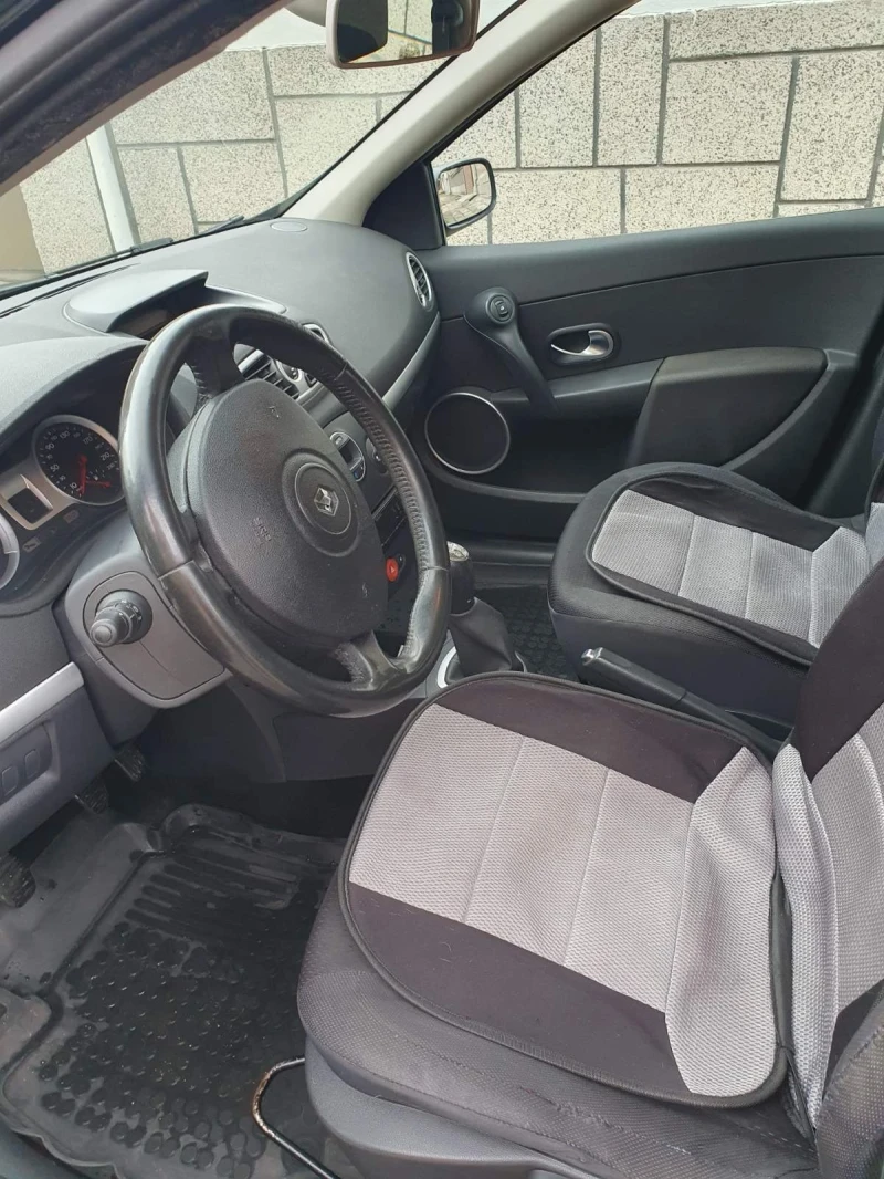 Renault Clio 3 1.2 16V, снимка 3 - Автомобили и джипове - 47991126