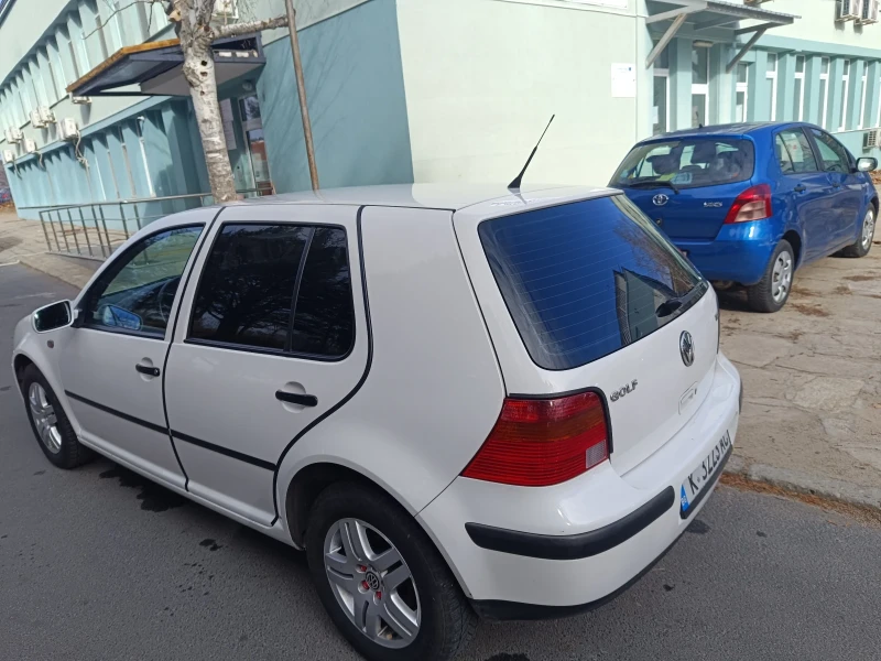 VW Golf, снимка 8 - Автомобили и джипове - 48099324