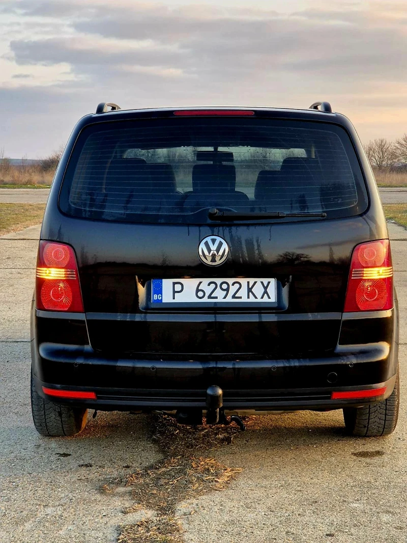 VW Touran 1.9TDI, снимка 4 - Автомобили и джипове - 49013840