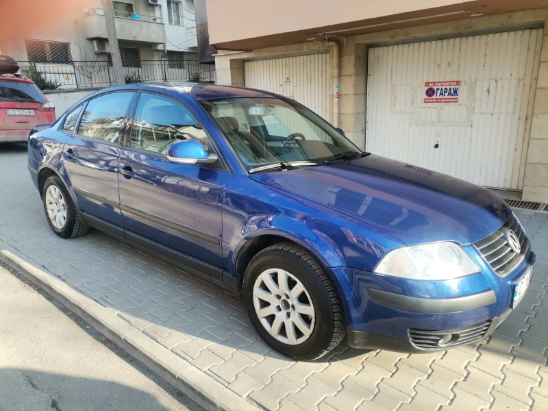 VW Passat, снимка 1 - Автомобили и джипове - 49064794