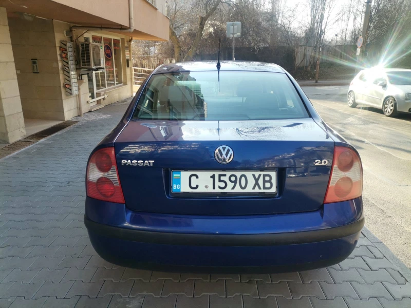 VW Passat, снимка 6 - Автомобили и джипове - 49064794