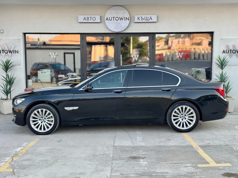 BMW 750 M50d Long Facelift, снимка 9 - Автомобили и джипове - 51107670