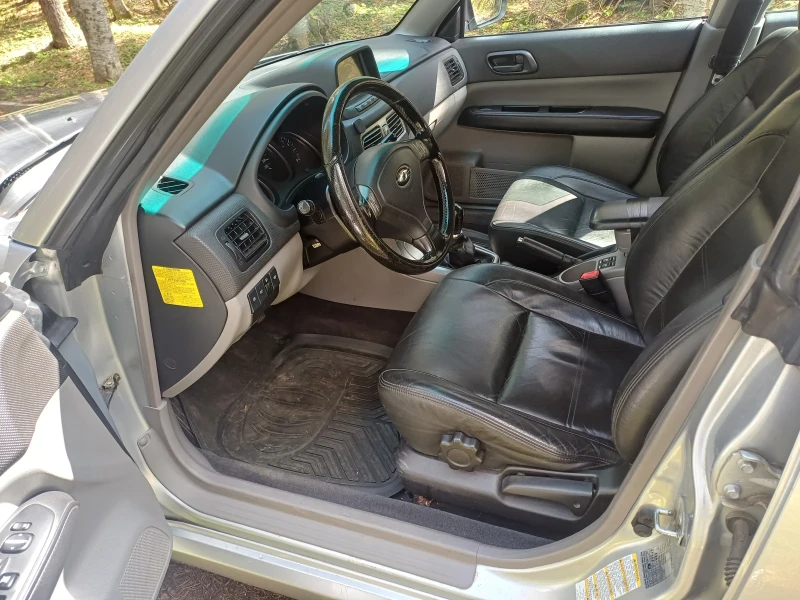 Subaru Forester 2.0Х, снимка 15 - Автомобили и джипове - 52888086