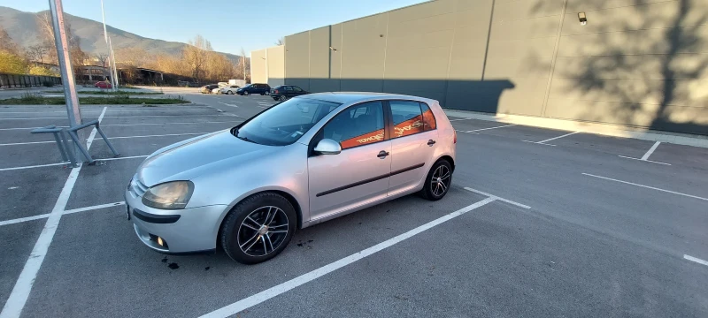 VW Golf, снимка 8 - Автомобили и джипове - 52949602