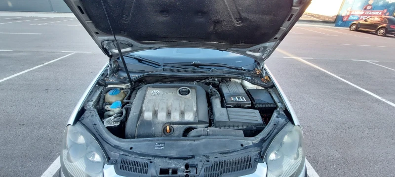 VW Golf, снимка 10 - Автомобили и джипове - 52949602