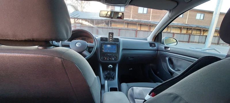 VW Golf, снимка 5 - Автомобили и джипове - 52949602