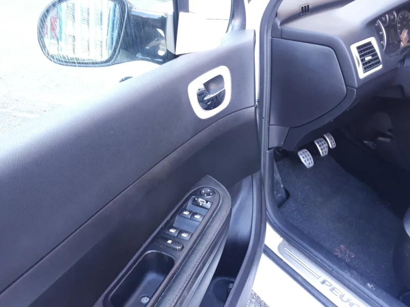 Peugeot 307, снимка 7 - Автомобили и джипове - 53036916
