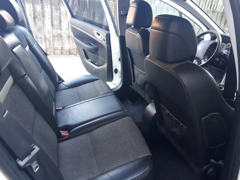 Peugeot 307, снимка 11 - Автомобили и джипове - 53036916