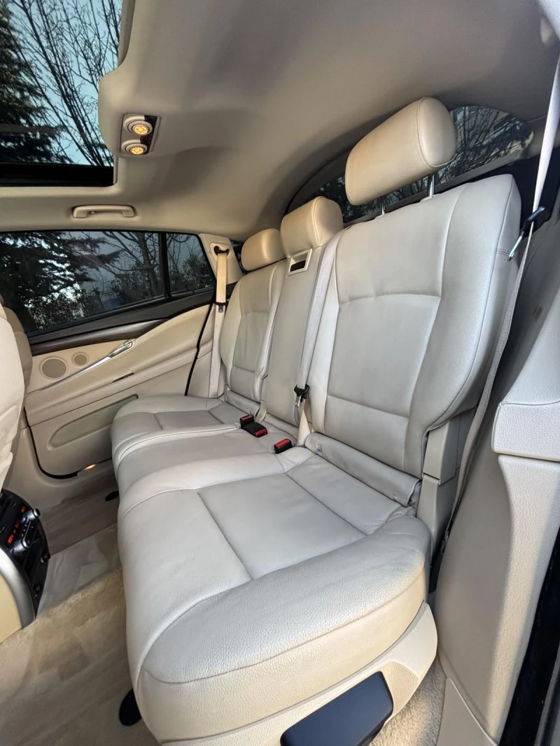 BMW 5 Gran Turismo 3.0D 8ск. Вакум, снимка 10 - Автомобили и джипове - 53088770