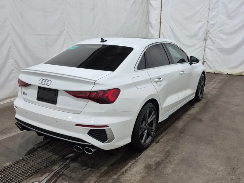 Audi S3 / KOMFORT / VOICE CONTROL / PANO / CARFAX, снимка 4 - Автомобили и джипове - 53245934