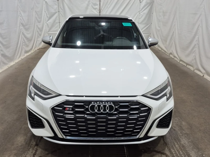 Audi S3 / KOMFORT / VOICE CONTROL / PANO / CARFAX