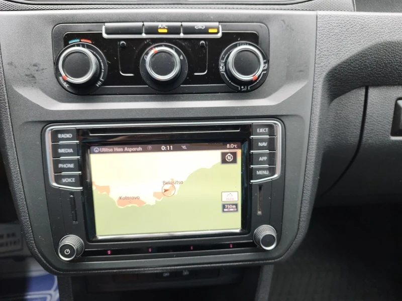 VW Caddy 2.0 TDI 4х4 MAXI KLIMA NAVI  EURO 6 , снимка 3 - Автомобили и джипове - 53561491