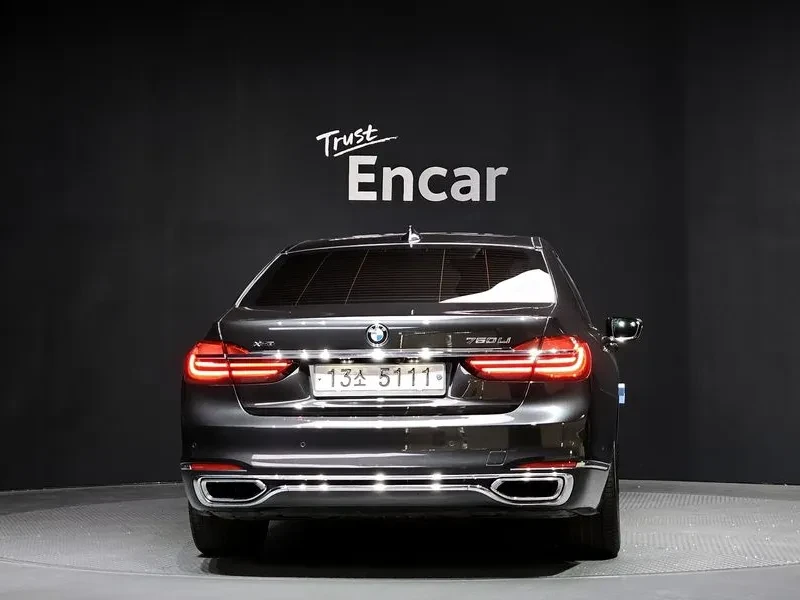BMW 750 Li (G11)  xDrive, снимка 4 - Автомобили и джипове - 55091165