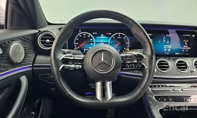 Mercedes-Benz E 220 D * 4MATIC * AMG LINE * 360 * FACE * , снимка 6 - Автомобили и джипове - 56116893