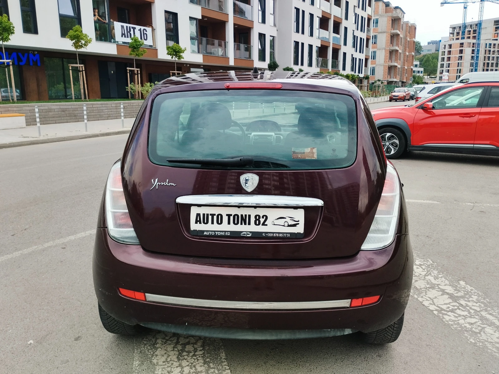 Lancia Ypsilon 1.2i КЛИМАТИК. EURO 4 - изображение 4