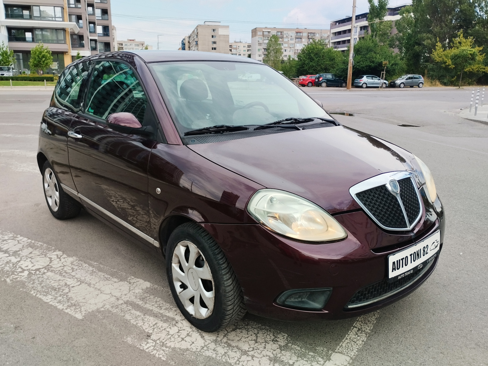 Lancia Ypsilon 1.2i КЛИМАТИК. EURO 4 - изображение 3