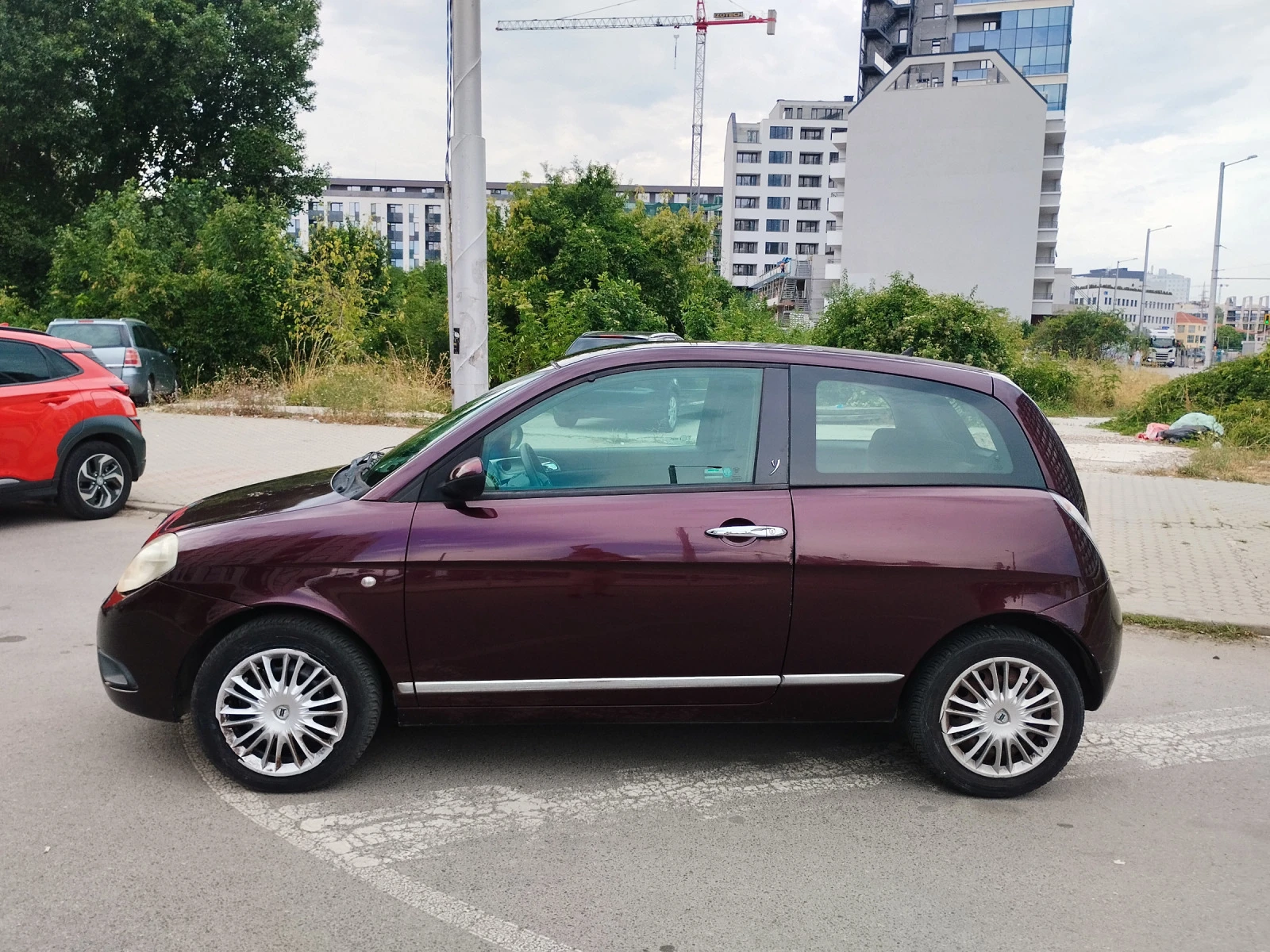 Lancia Ypsilon 1.2i КЛИМАТИК. EURO 4 - изображение 6