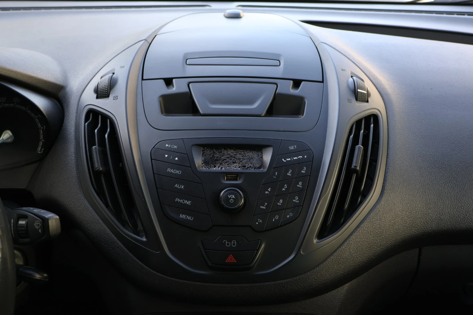 Ford Courier | Mobile.bg � ����������� 11