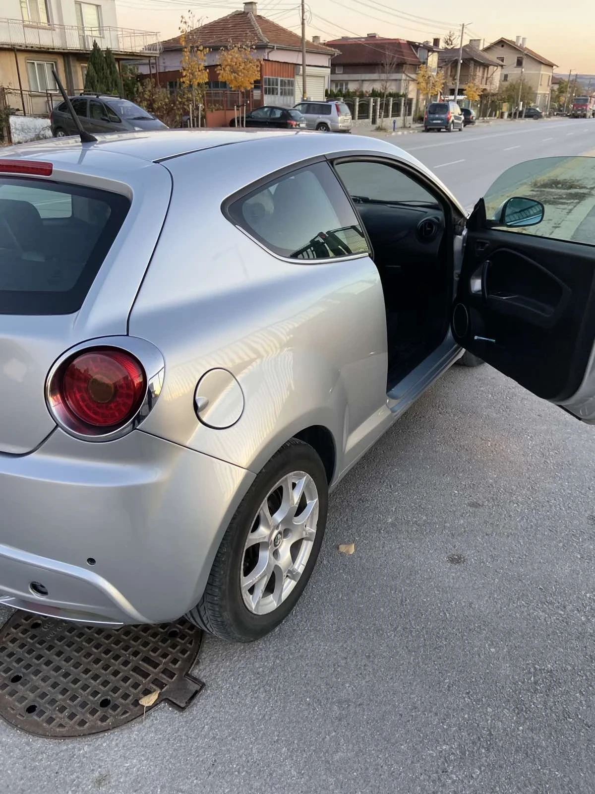 Alfa Romeo MiTo  - изображение 4