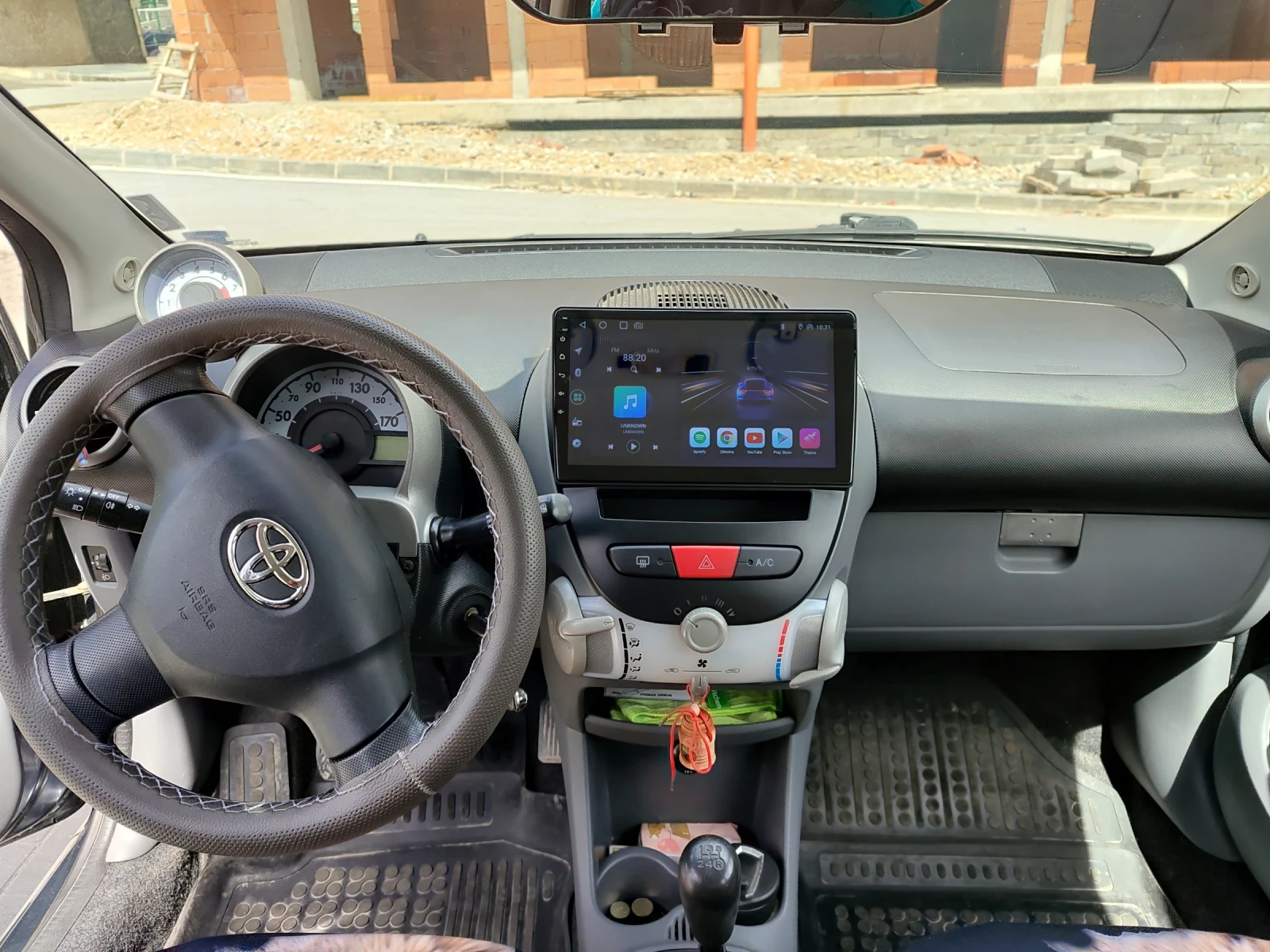 Toyota Aygo  - изображение 10