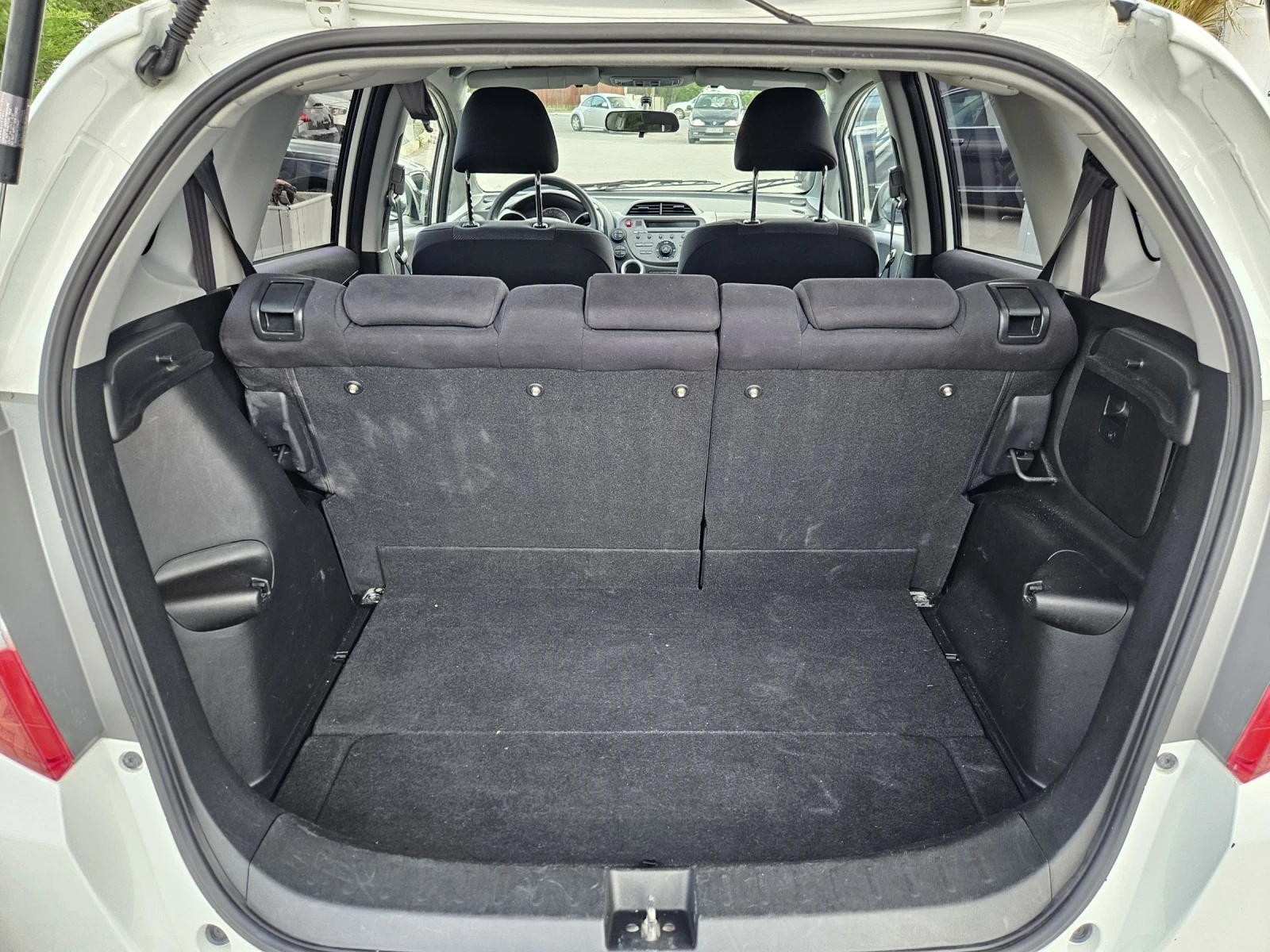 Honda Jazz 1.4i-99кс= АВТОМАТ= 108.000км= ПАНОРАМА= КЛИМАТРОН - изображение 10
