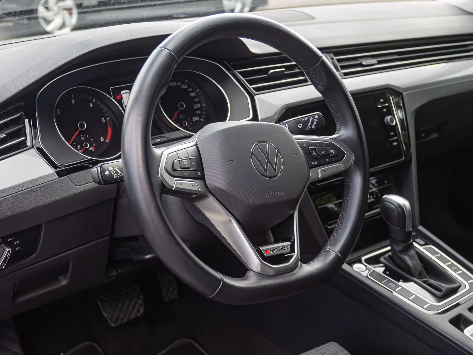 VW Passat 2.0TDI/VARIANT-BUSINESS/200HP/4MOTION/CAM/327f - изображение 7