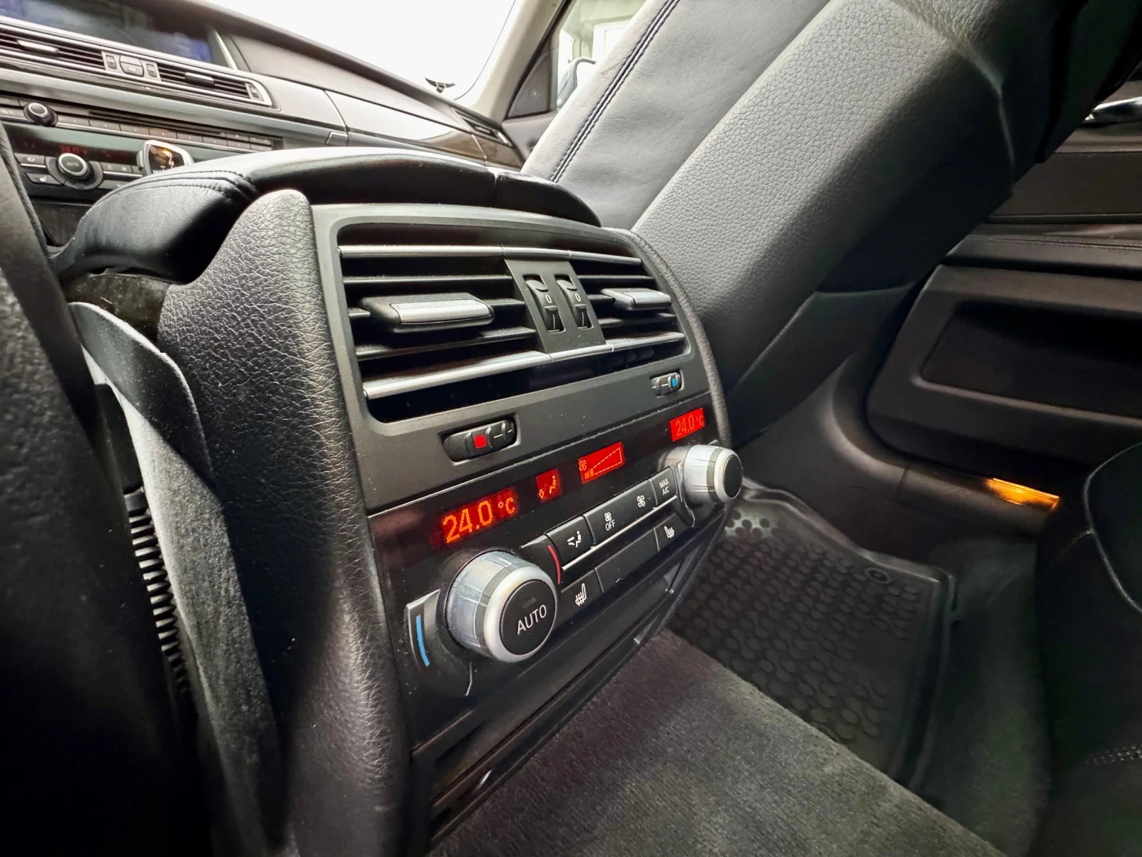 BMW 750 M50d Long Facelift | Mobile.bg — изображение 13