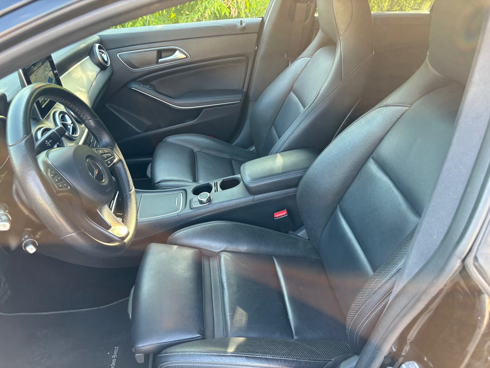 Mercedes-Benz CLA 220  - изображение 8